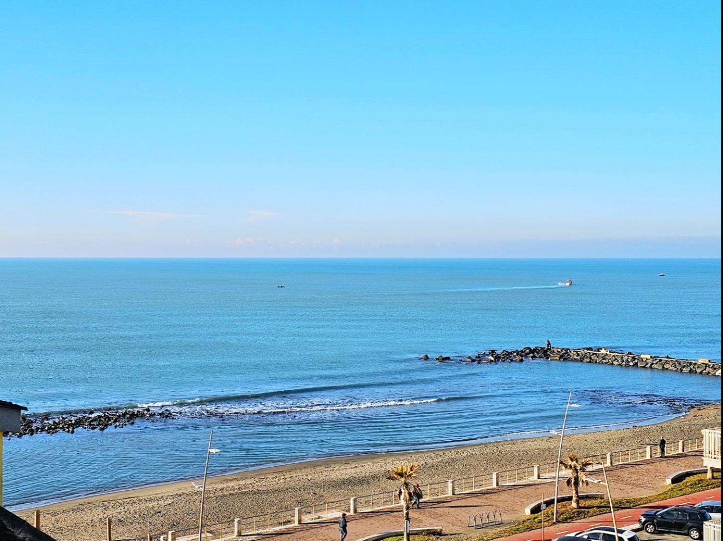 Apartament Attico Granelli Di Sabbia Lido di Ostia Zewnętrze zdjęcie